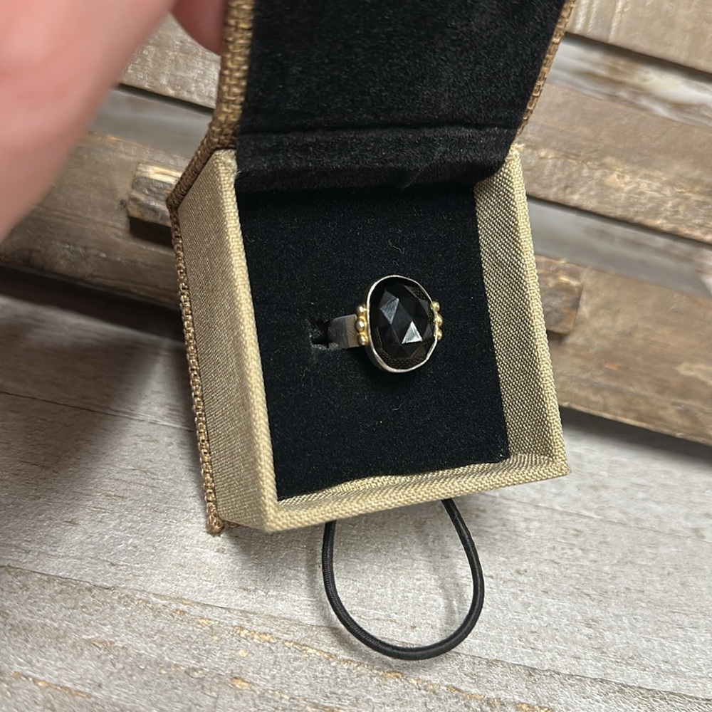 Baroni great shape black agate crystal gemstone faceted silver gold ring